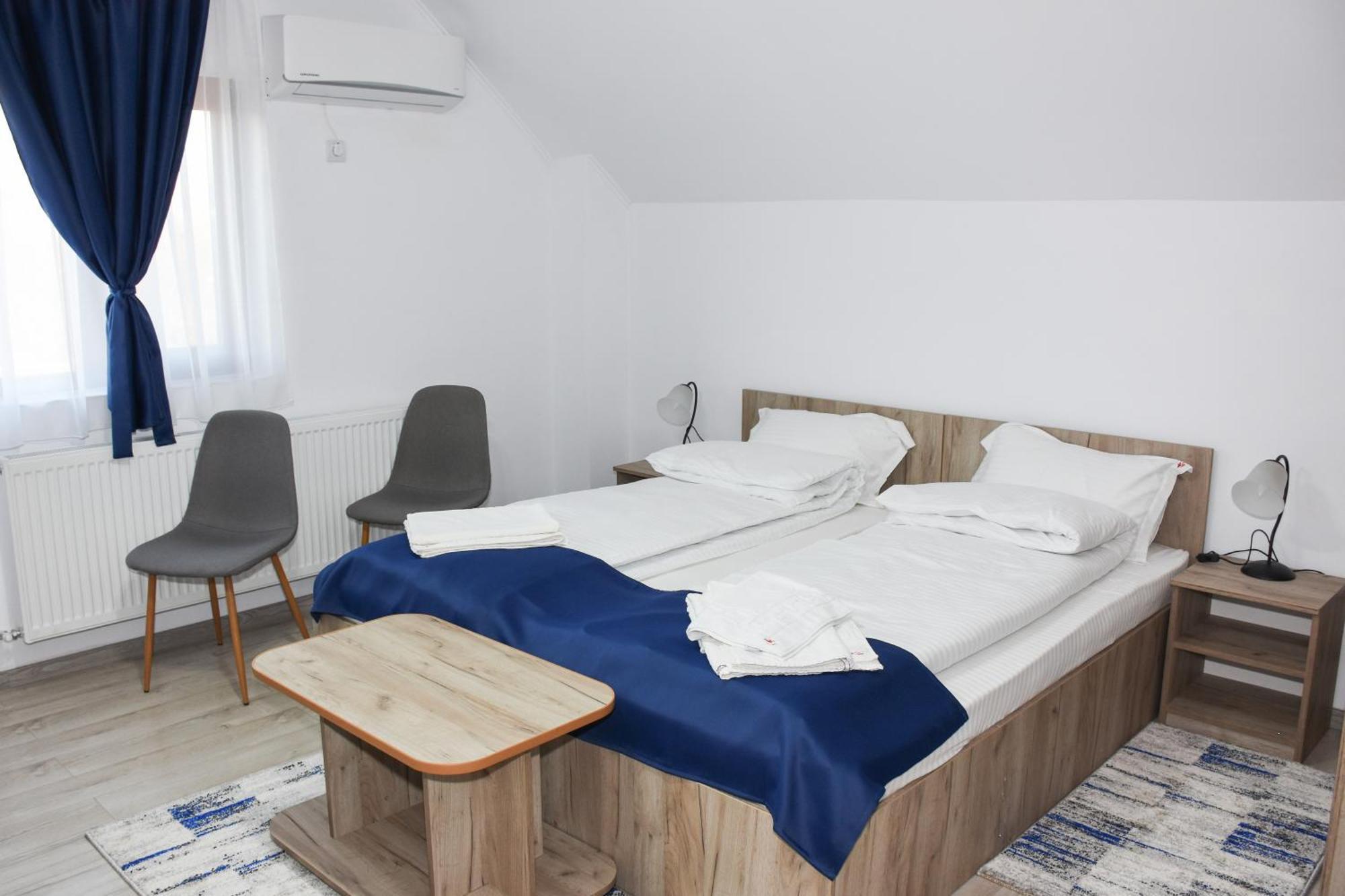 Готель Tomis House Куртя-де-Арджеш Екстер'єр фото